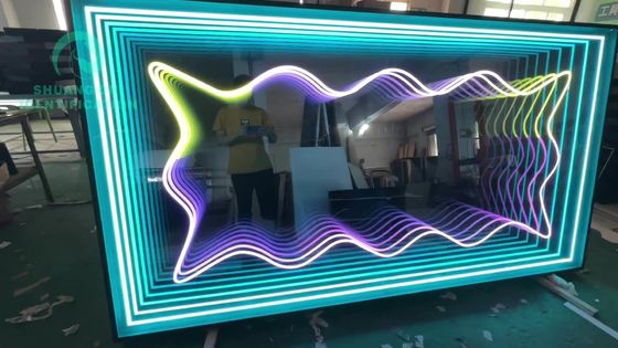 Fuente de alimentación de enchufe Espejo de neón moderno para ambientes elevados y mejoras de la sala de LED