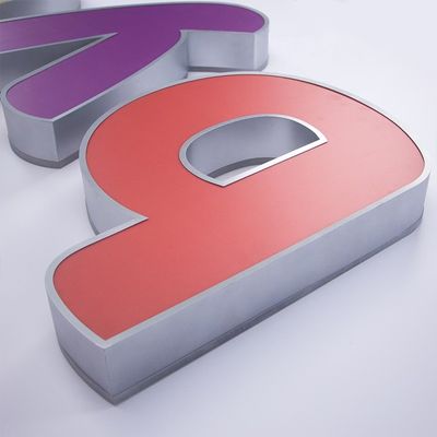 Adaptador de alimentación en moda acrílico 3D LED plástico caracteres luminosos para el frente de la tienda