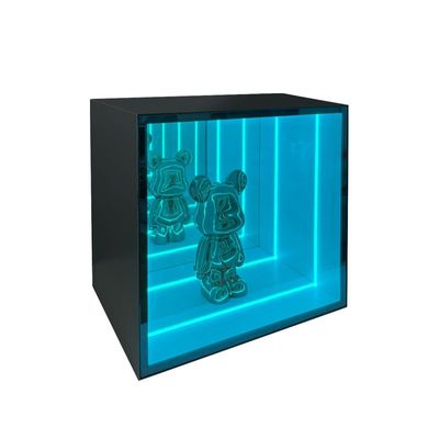 Interior exterior colgante de la pared LED cambio de color de la luz decorativa abismo infinito espejo de visualización del espejo gabinete