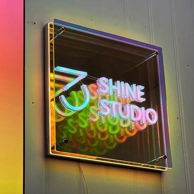 Colores personalizables 3D LED efecto infinito Espejo Luz de neón Signo con material de vidrio
