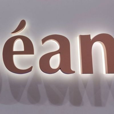 Lámparas de letras LED para pantallas publicitarias interiores y exteriores