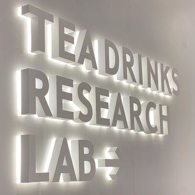 50000 horas de trabajo de por vida letras de canal LED personalizadas para la señalización de tiendas al aire libre