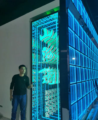 Edificios Aplicación Holograma 3D Fan Publicidad Cajas de luz con nano luces Fuente