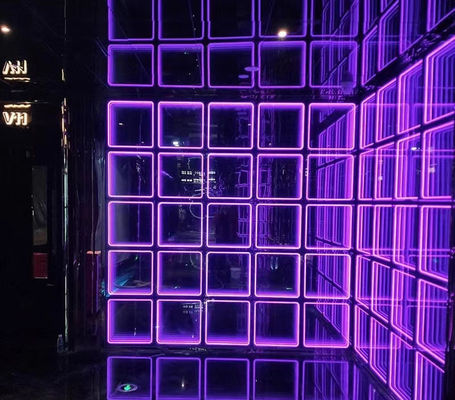 La combinación perfecta de luces Neno y ventilador de hologramas