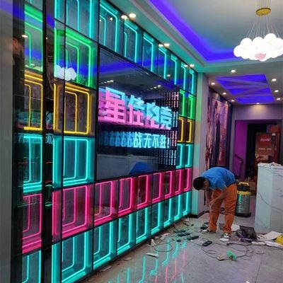 Holograma de espejo de abismo 3D Infinity Light Box Tabla de señalización con personalización de tiras LED