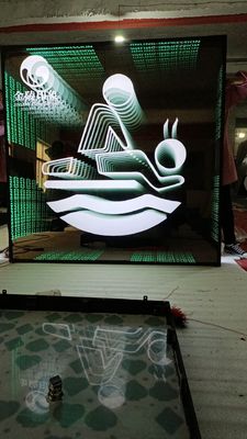 Indicador de neón 3D LED de acero inoxidable de brillo infinito de efecto espejo de múltiples capas