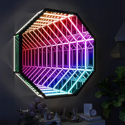 Decoración del dormitorio Delicado Art Deco Signos de pared con espejo de infinito LED